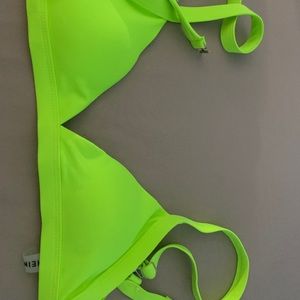 NEÓN GREEN SWIM